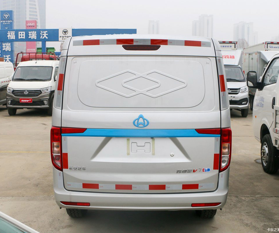長安跨越跨越星V7EV-跨越星V7EV 2023款 250km 對開門標(biāo)準(zhǔn)型 2座