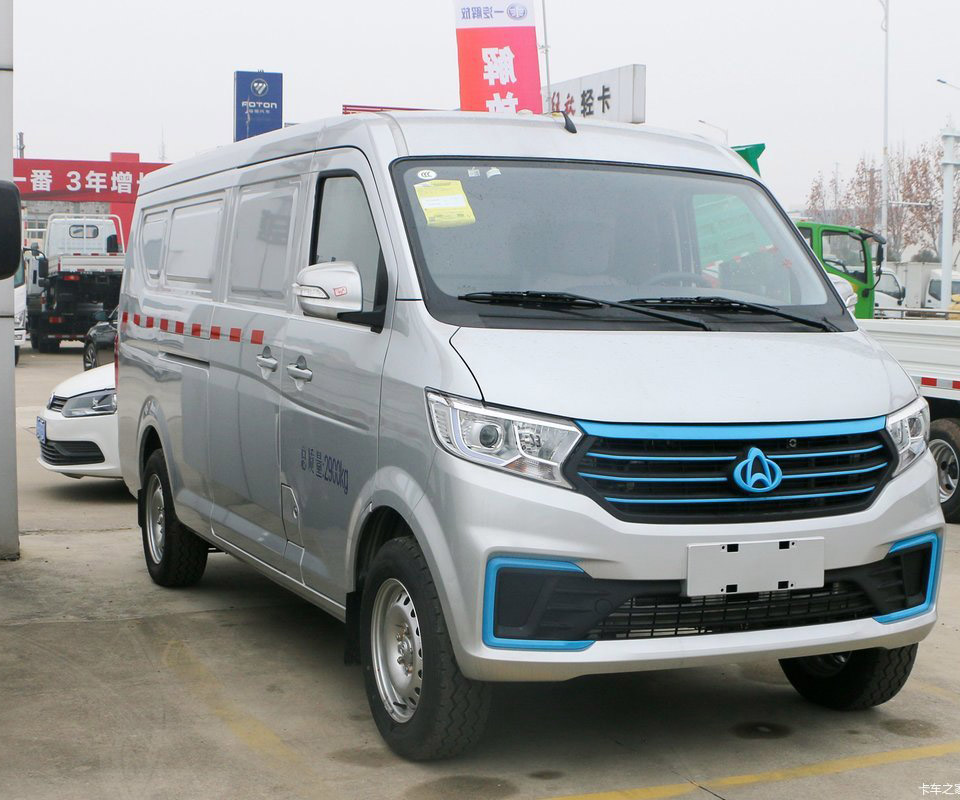 長安跨越跨越星V7EV-跨越星V7EV 2023款 250km 對開門標(biāo)準(zhǔn)型 2座