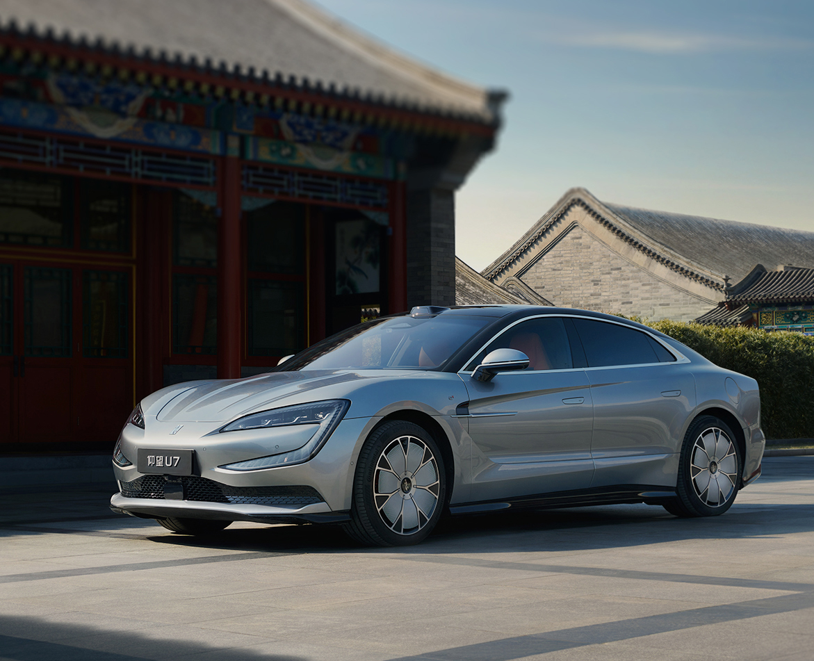 仰望U7-仰望U7 2025款 PHEV 五座豪華版