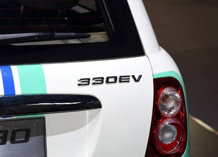 力帆汽車-力帆330EV
