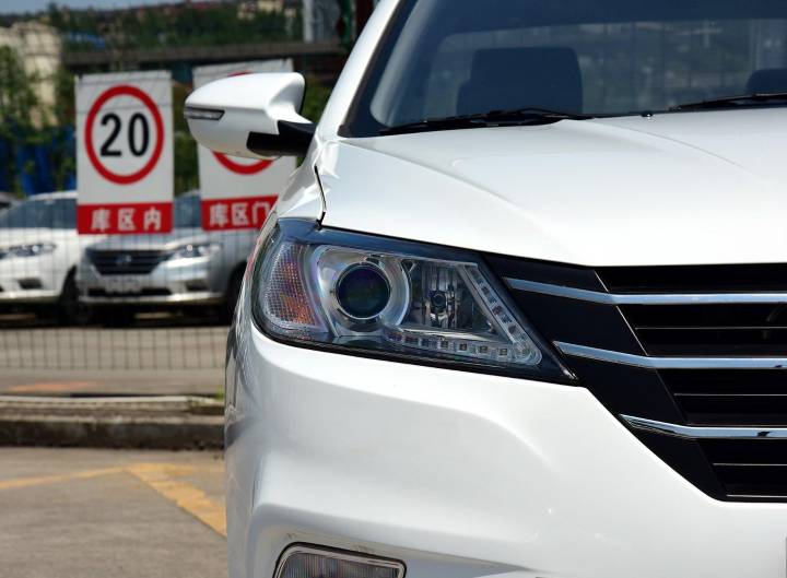力帆汽車-力帆620EV