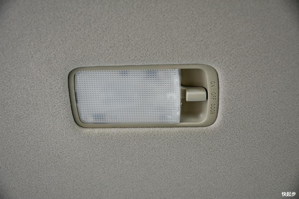 東風(fēng)汽車(chē)-俊風(fēng)E11K