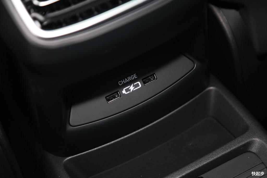 領(lǐng)克-領(lǐng)克01 PHEV
