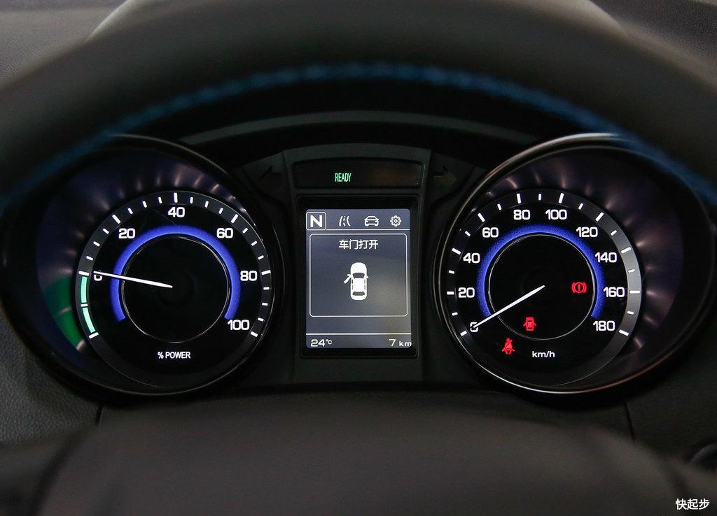長安汽車-長安CS15EV