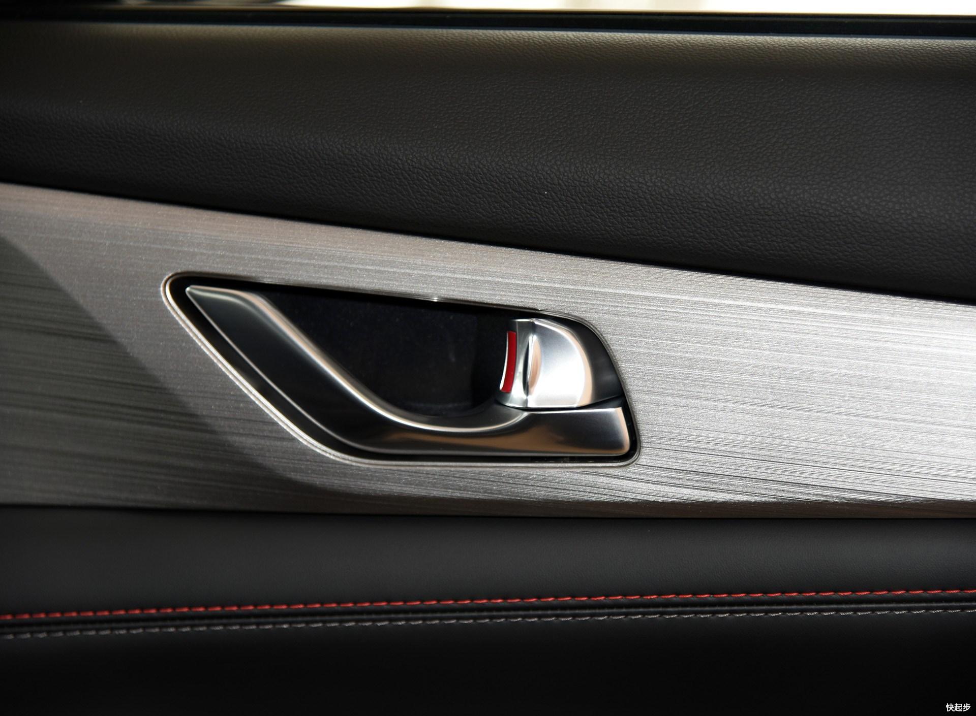 長(zhǎng)安汽車-長(zhǎng)安CS75PHEV