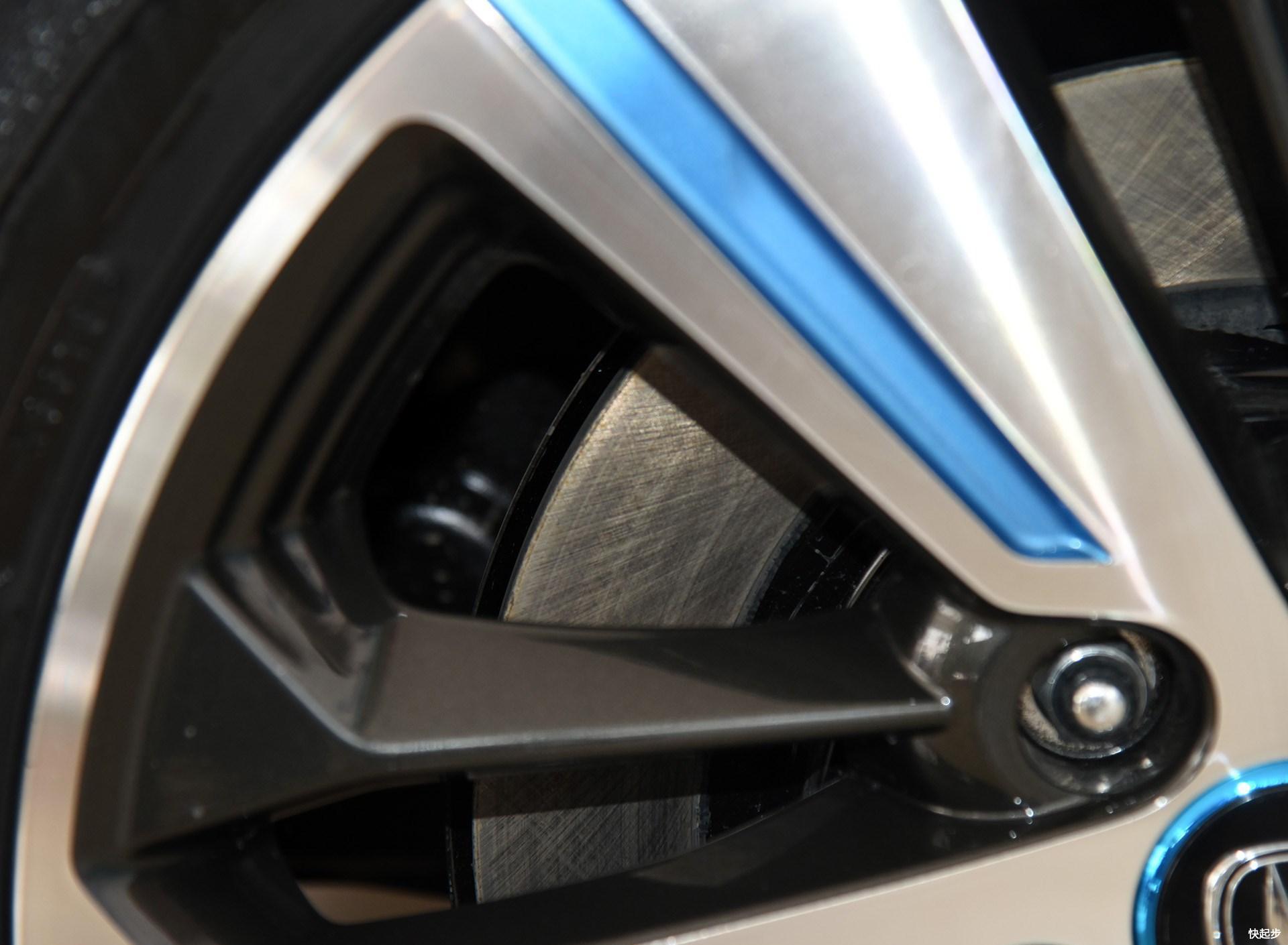 長安汽車-長安CS75PHEV
