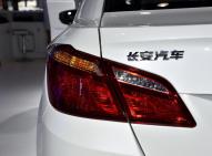 長(zhǎng)安汽車逸動(dòng)EV