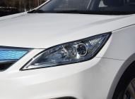 長(zhǎng)安汽車逸動(dòng)EV