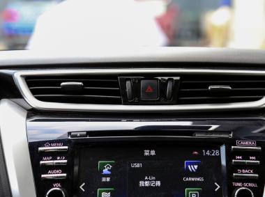 日產(chǎn)樓蘭