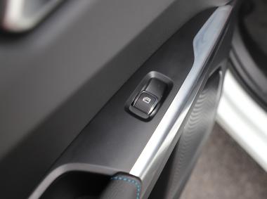 領(lǐng)克領(lǐng)克01 PHEV