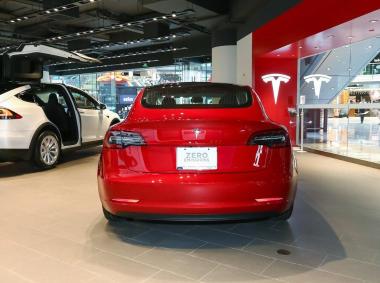 特斯拉特斯拉Model 3