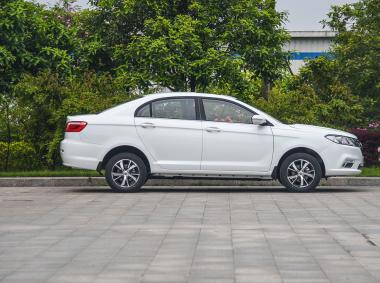力帆汽車力帆650 EV