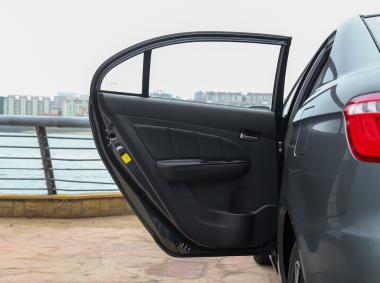 力帆汽車力帆650 EV