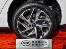 比亞迪比亞迪秦EV