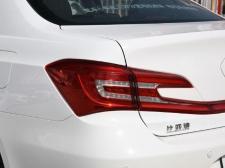 比亞迪比亞迪秦EV