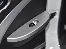 力帆汽車力帆330EV