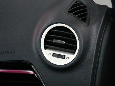 長安汽車-長安CS15EV