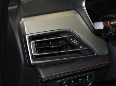 長(zhǎng)安汽車(chē)長(zhǎng)安CS75PHEV