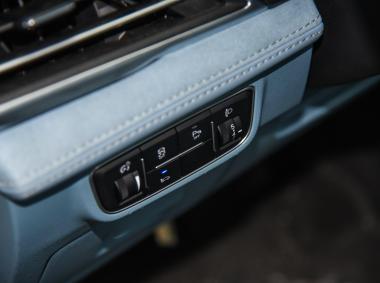 長安汽車長安CS75PHEV