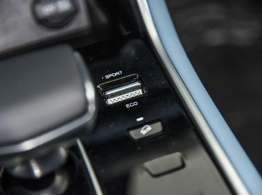 長安汽車長安CS75PHEV