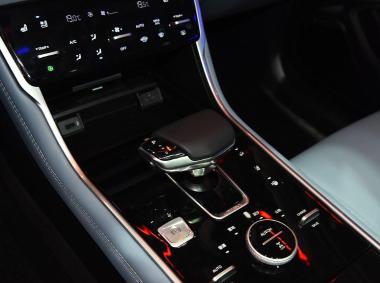長安汽車長安CS75PHEV