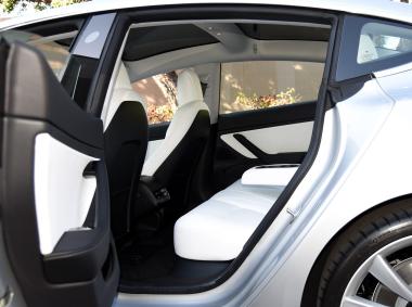 特斯拉特斯拉Model 3