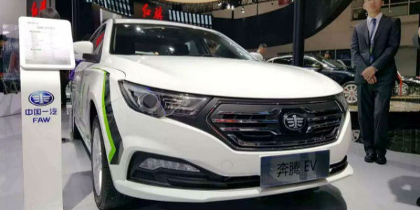 電動汽車奔騰充電多少錢一度？奔騰B30EV汽車介紹