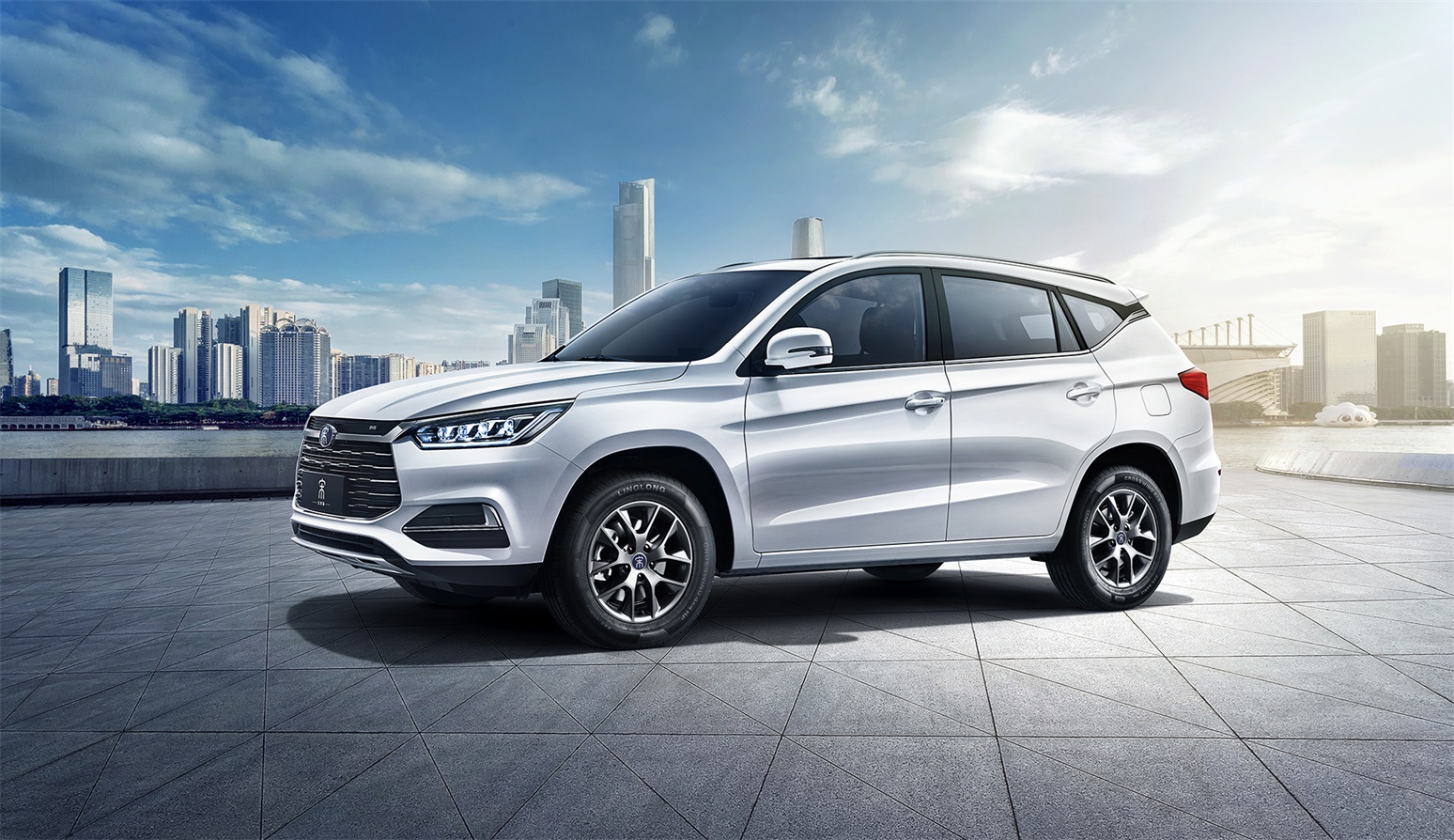 7萬級超值品質SUV——宋經典版,美好上市!