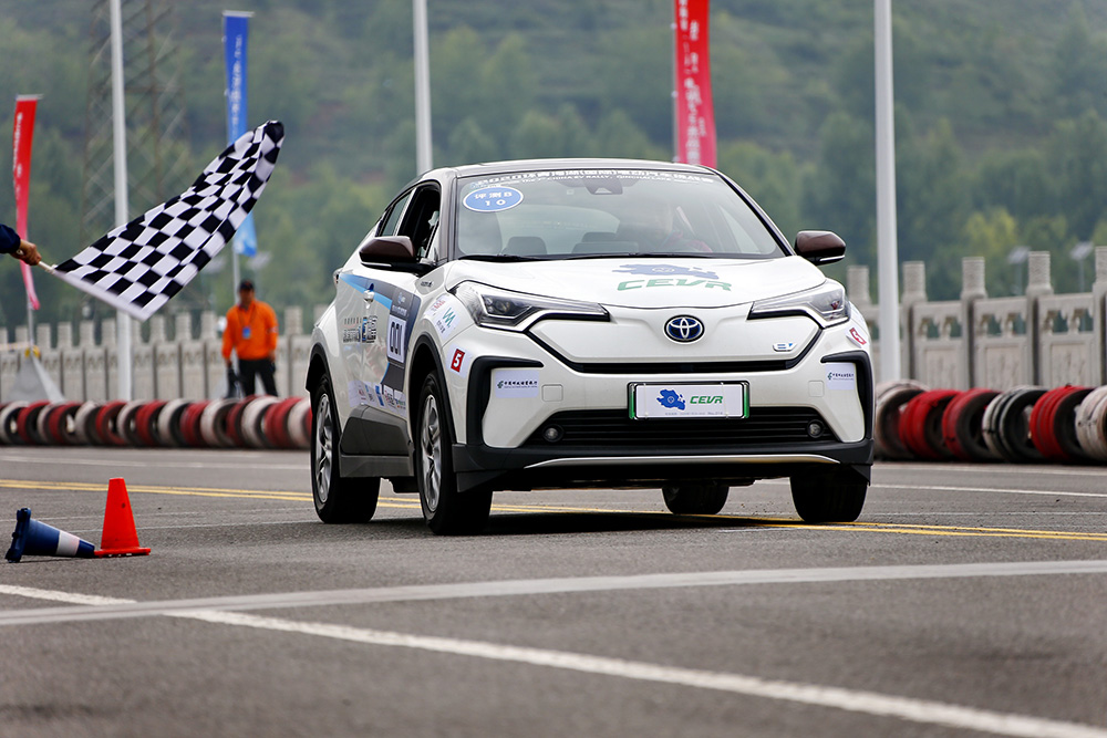 豐田攜C-HR EV/奕澤 E進擎首次參加環青海湖（國際）電動汽車挑戰賽 榮獲“環保技術先驅獎”以及“最佳節電能力獎”