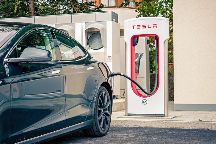 研究發現電動汽車每年或可為美國節省數百億美元的費用