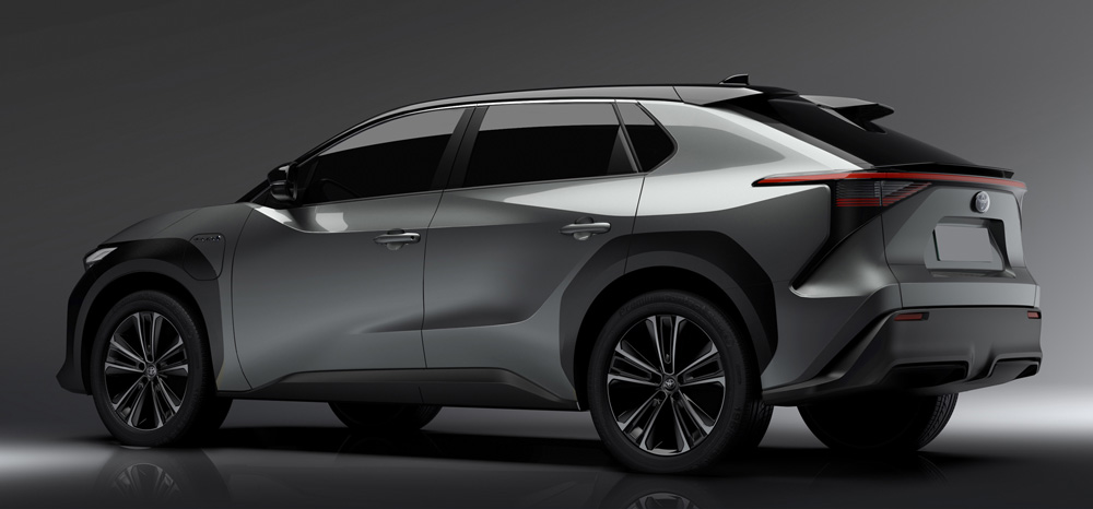 TOYOTA bZ純電動專屬系列首款車型bZ4X揭開神秘面紗，盡顯別樣自由