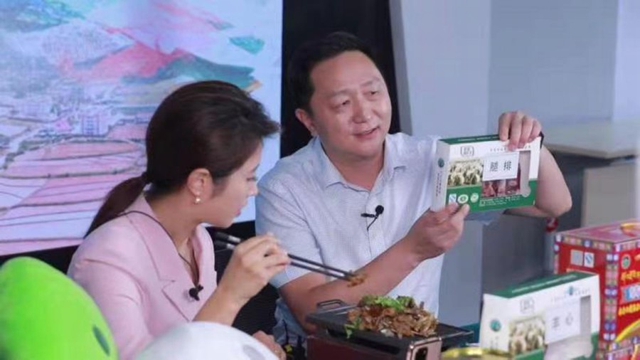 ?【我是黨員 我在東風】劉鵬：汗灑脫貧路 再苦再累也值得