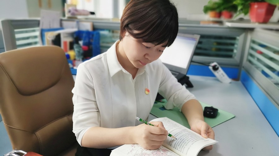 回顧走過的路 走好前行的路－東風(fēng)商用車有限公司深入推進(jìn)黨史學(xué)習(xí)教育