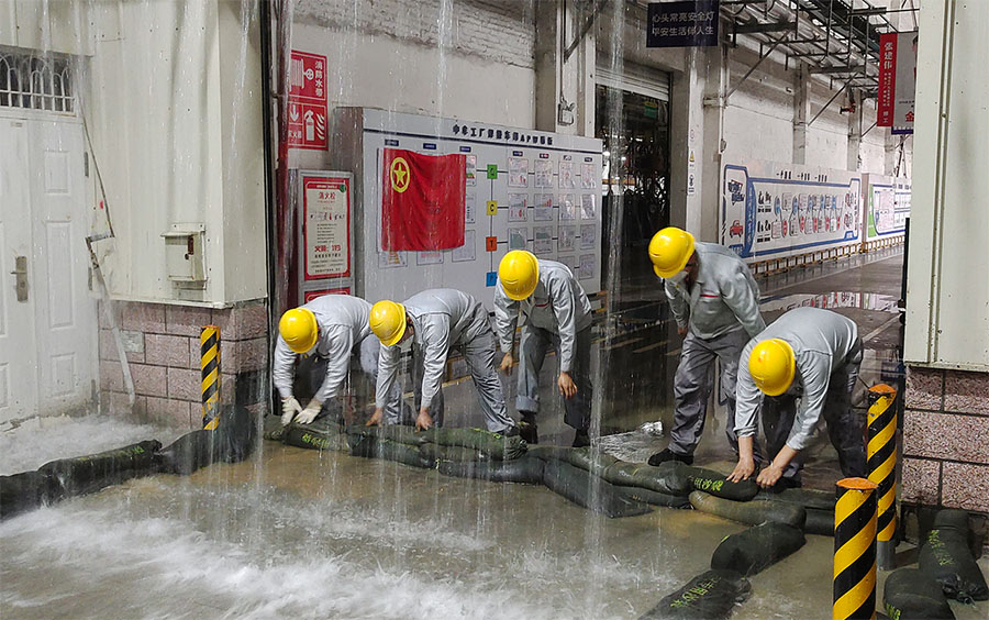 東風公司全力應(yīng)對河南特大暴雨災(zāi)害