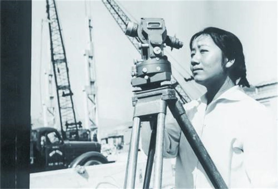 “鐵姑娘”能頂二汽建設“半邊天”