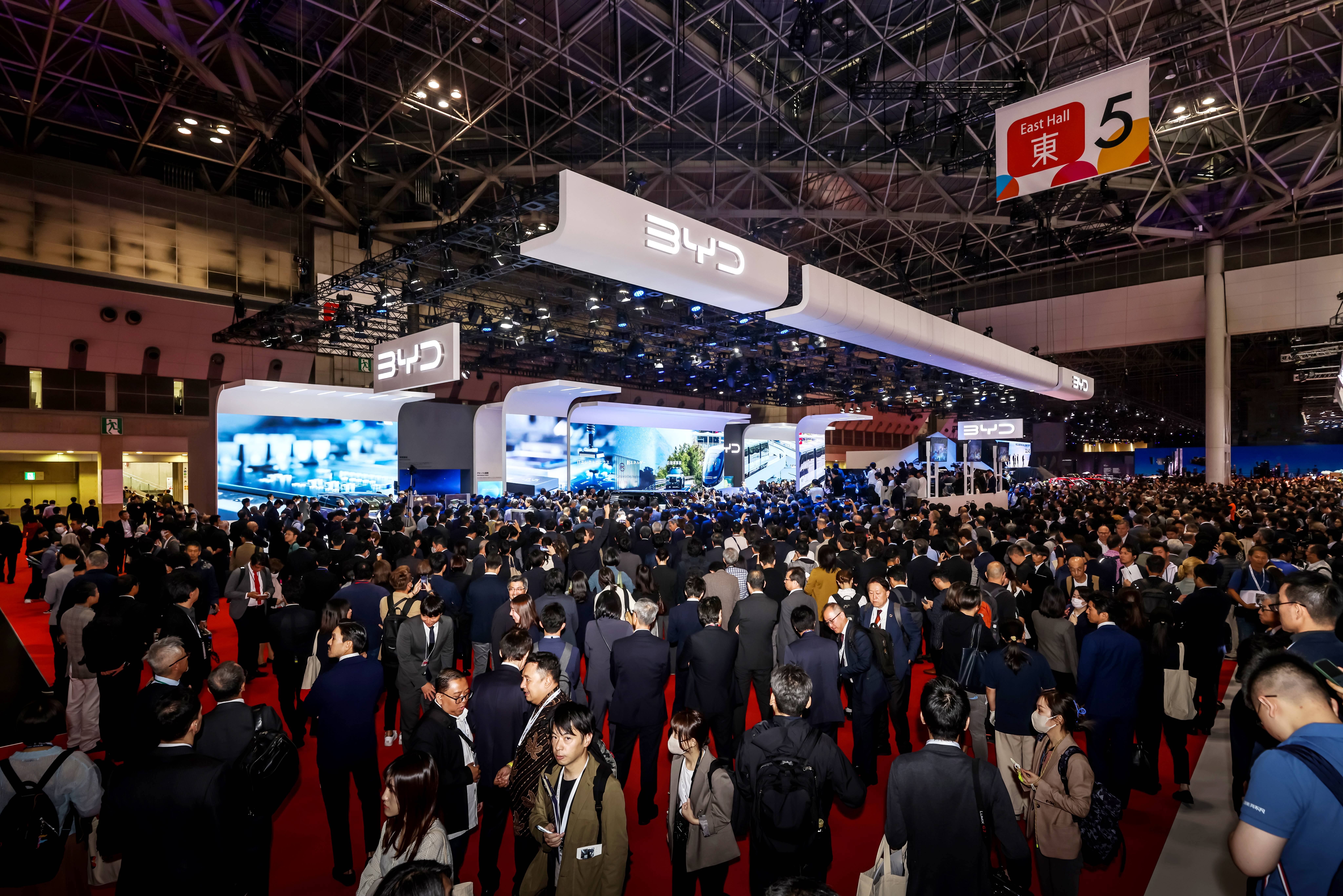 全球首家達成600萬輛新能源汽車下線，比亞迪再創(chuàng)紀錄！