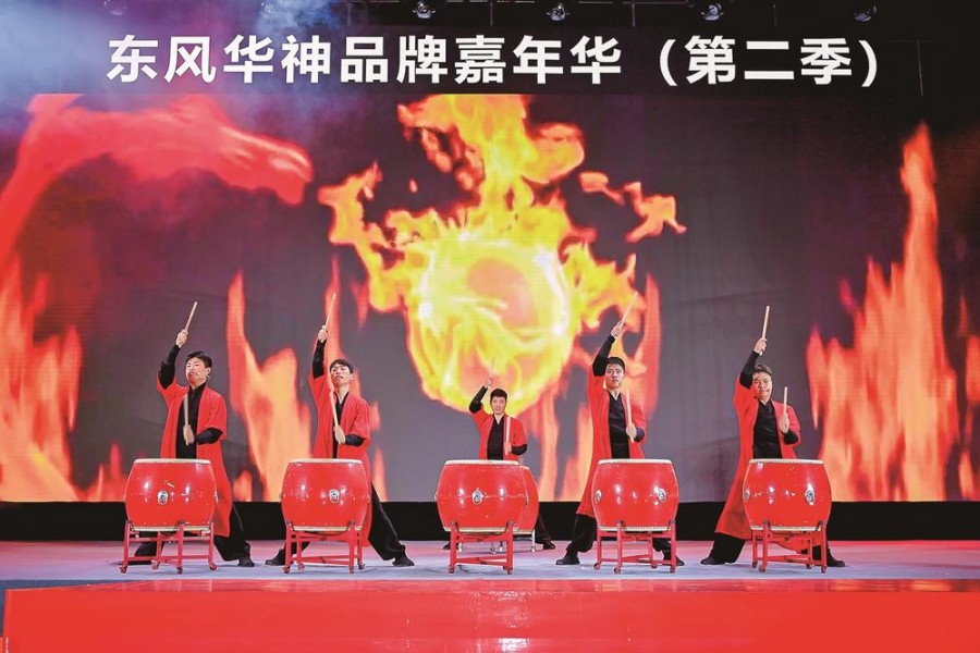 唱響“向上的力量”