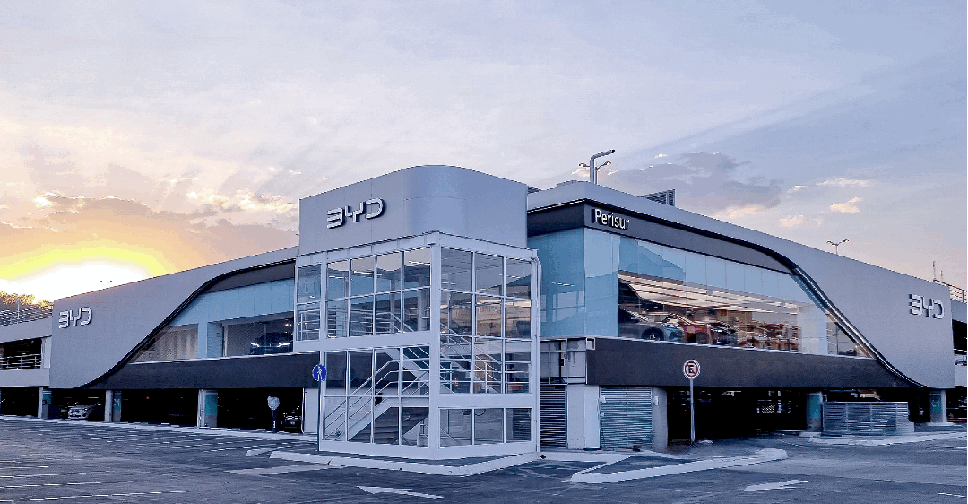首批全新設(shè)計的比亞迪門店在墨西哥盛大開業(yè)