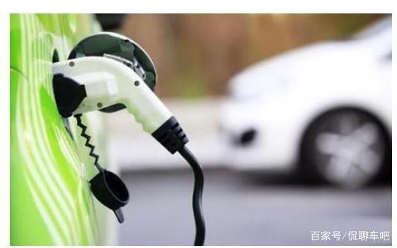 除了續(xù)航，你還關(guān)注純電動(dòng)車的哪些方面？