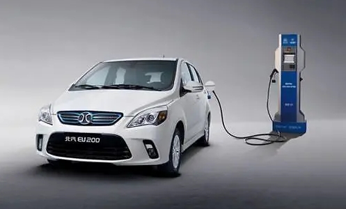 大湖車務之愛車篇——純電動汽車真的比燃油車更省錢嗎？