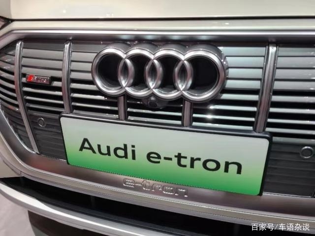 廣州車展上的進口電動汽車，400多馬力，續航近500KM的奧迪e-tron