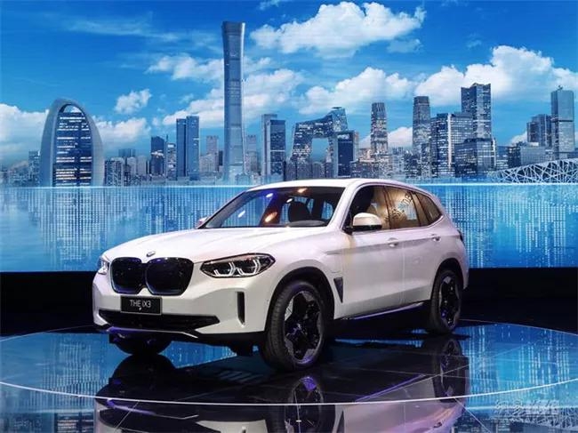 新能源汽車硝煙彌漫：傳統(tǒng)車企強勢抗衡造車新勢力