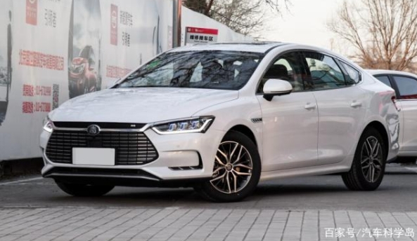 電動汽車似乎比同級燃油汽車貴,推廣電動汽車有意義嗎?