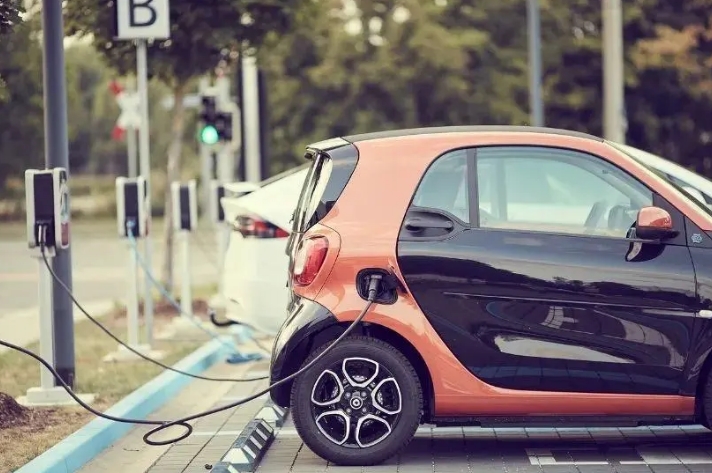 推廣電動汽車，可能會挽救生命？