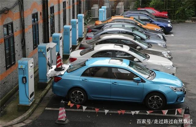 國家全力推電動汽車，并非心血來潮，而是戰略規避風險