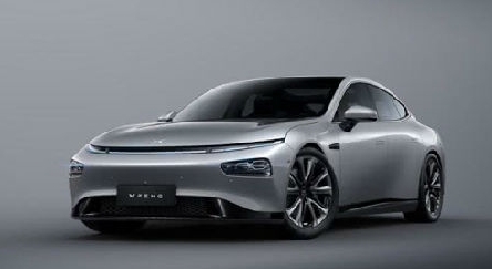 智能電動(dòng)車(chē)角逐進(jìn)入“轎車(chē)時(shí)代”，小鵬P7正面對(duì)抗特斯拉