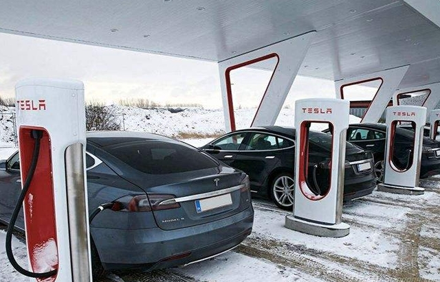 為什么越來越多人買電動車？因為相比汽車，它具備3大優勢
