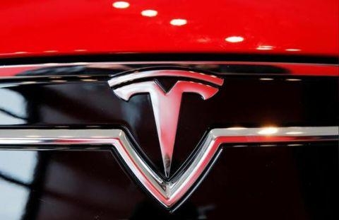 疫情壓抑購車需求特斯拉電動汽車北美降價達6%
