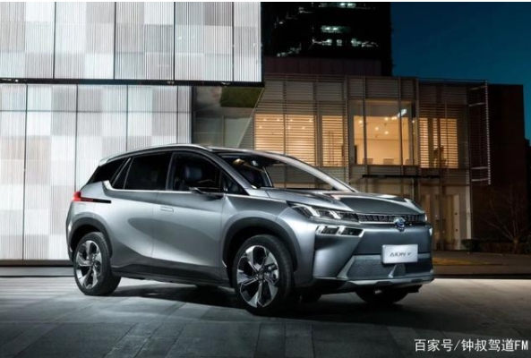 鐘觀｜20萬以內的智能電動汽車選什么好？看看埃安V！