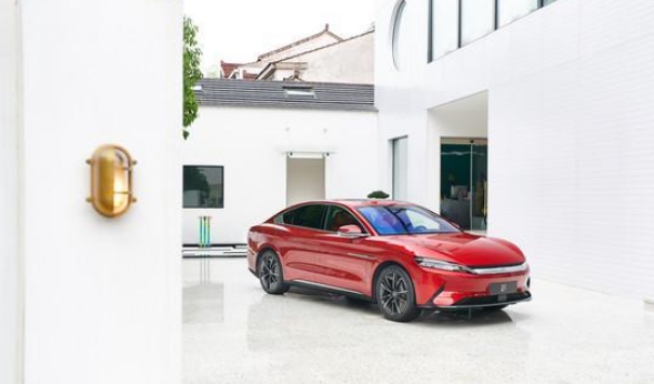 油改電？電動(dòng)汽車遠(yuǎn)比想象的深?yuàn)W